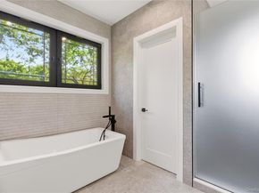 97 Parkway Drive, Roslyn Heights NY 11577