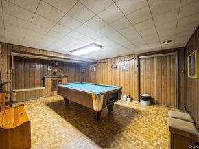 66 Henry Avenue, Babylon NY 11702