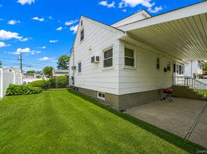 66 Henry Avenue, Babylon NY 11702