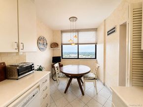 27010 Grand Central Parkway 21D, Floral Park NY 11005