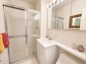 27010 Grand Central Parkway 21D, Floral Park NY 11005