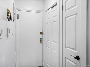 21208 75th Avenue 6D, Oakland Gardens NY 11364