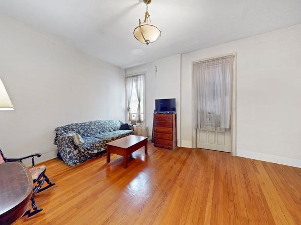 32-87 38th Street, Astoria NY 11103
