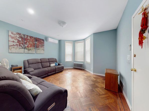 32-87 38th Street, Astoria NY 11103