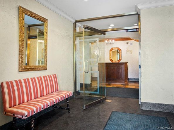 14 N Chatsworth Avenue 2K, Larchmont NY 10538
