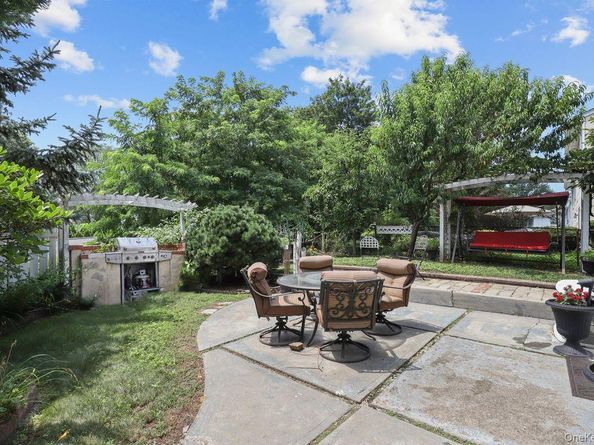 64 Juniper Hill Road, White Plains NY 10607