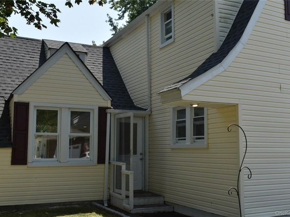 54 Danes Street, Patchogue NY 11772