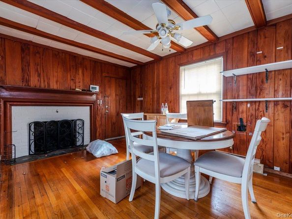 221 Huntington Bay Road, Halesite NY 11743