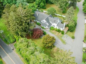 221 Huntington Bay Road, Halesite NY 11743