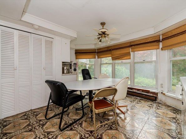 221 Huntington Bay Road, Halesite NY 11743