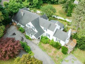 221 Huntington Bay Road, Halesite NY 11743