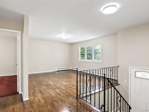 426 5th Street, East Northport NY 11731