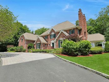 10 Hidden Oak Road