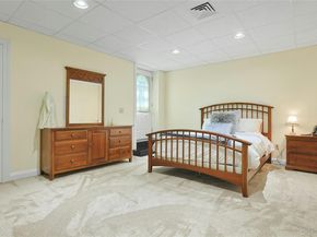 10 Hidden Oak Road, Armonk NY 10504