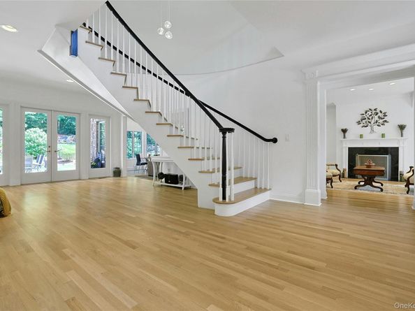 10 Hidden Oak Road, Armonk NY 10504