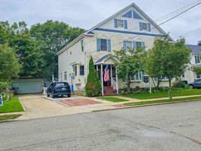 6 Windsor Place, Lynbrook NY 11563