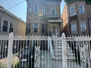 1055 Virginia Avenue