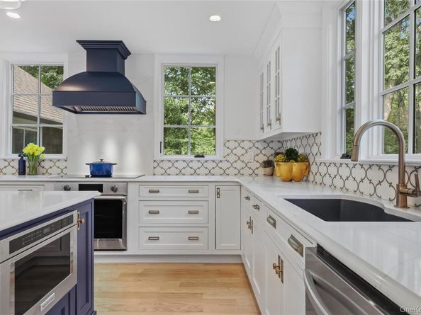 27 Deepwood Hill, Chappaqua NY 10514