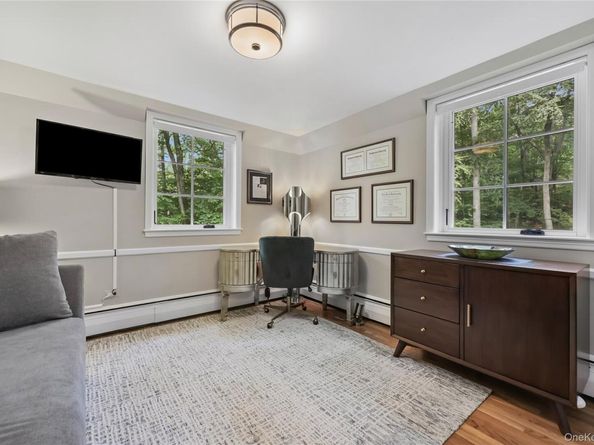 27 Deepwood Hill, Chappaqua NY 10514