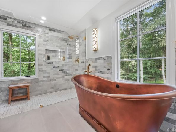 27 Deepwood Hill, Chappaqua NY 10514