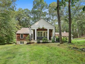 27 Deepwood Hill, Chappaqua NY 10514