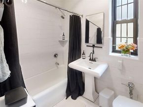 105 Garth Road 4k, Scarsdale NY 10583