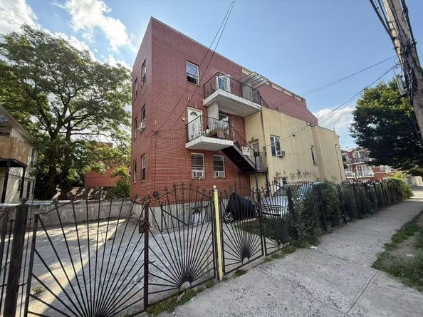 108-01 35th Avenue, Corona NY 11368