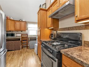 9 Hamilton Avenue, Island Park NY 11558