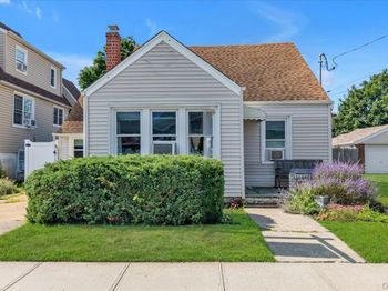 9 Hamilton Avenue