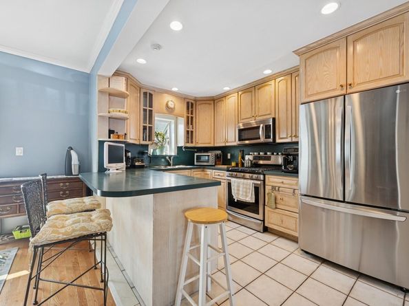 7 Vinton Street, Long Beach NY 11561