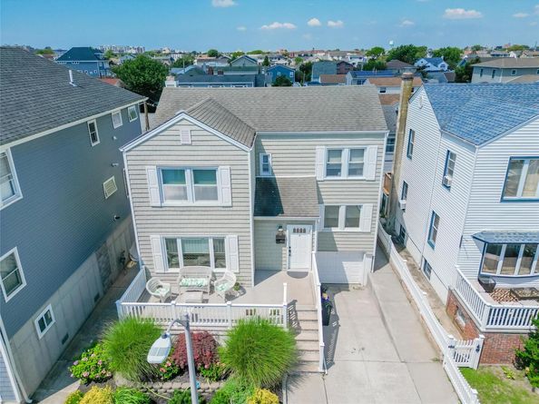 7 Vinton Street, Long Beach NY 11561