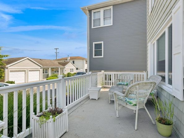 7 Vinton Street, Long Beach NY 11561
