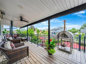 60 W 2nd Street, Freeport NY 11520