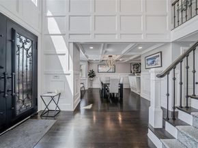 60 W 2nd Street, Freeport NY 11520