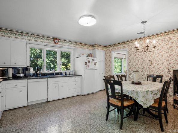 6 Century Ridge Road, Purchase NY 10577