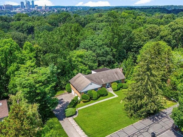 6 Century Ridge Road, Purchase NY 10577