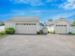 22 Oak Street, Hicksville NY 11801