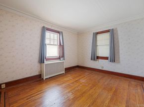 22 Oak Street, Hicksville NY 11801