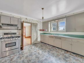 22 Oak Street, Hicksville NY 11801