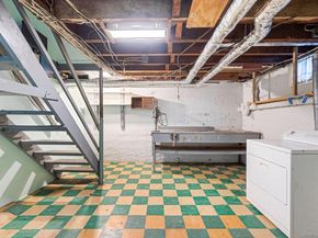 22 Oak Street, Hicksville NY 11801