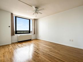 116-24 Grosvenor Lane 8D, Kew Gardens NY 11415