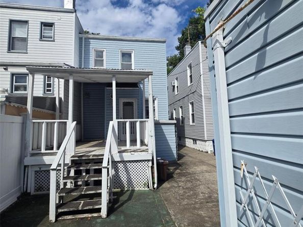 7733 79th Street, Glendale NY 11385