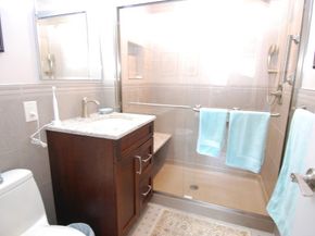 27010 Grand Central Parkway 27F, Floral Park NY 11005
