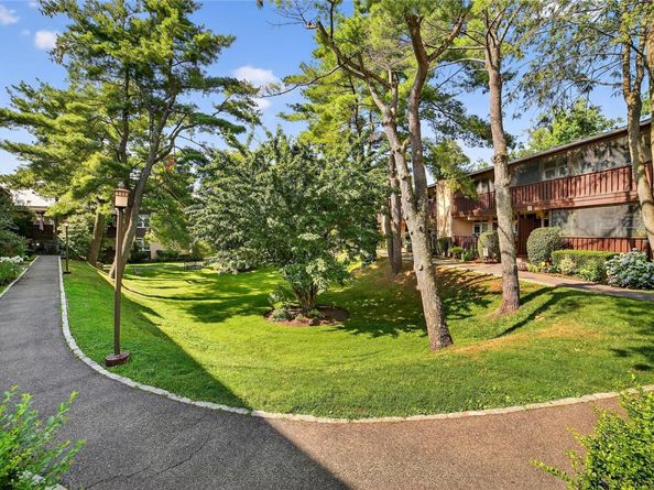 85 Wiltshire Road B11, Scarsdale NY 10583
