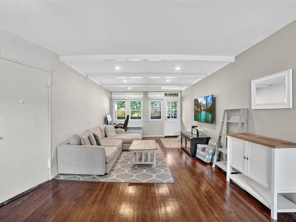 85 Wiltshire Road B11, Scarsdale NY 10583