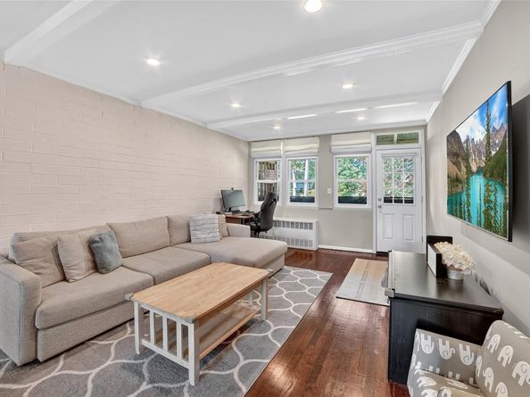 85 Wiltshire Road B11, Scarsdale NY 10583