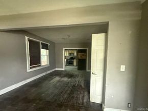 578 Seaman Avenue, Baldwin NY 11510