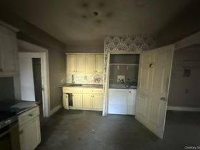 578 Seaman Avenue, Baldwin NY 11510