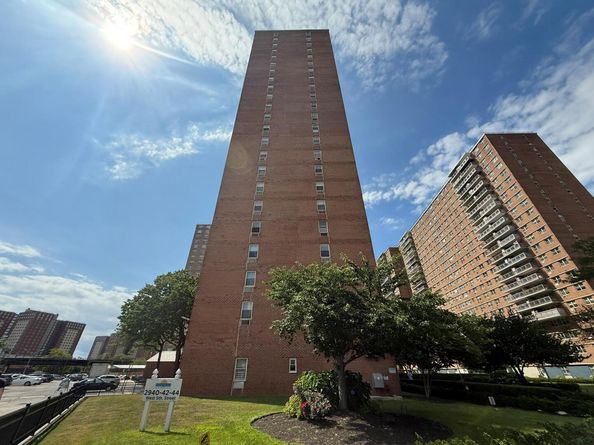 2944 W 5th Street 18R, Brooklyn NY 11224