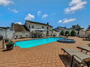 532 Alwick Avenue, West Islip NY 11795